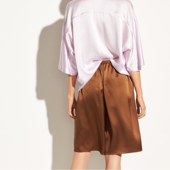 Like New Vince Silk Short Sleeve Satin Silk Pajama Top in Pale Iris Size L - Picture 6 of 13